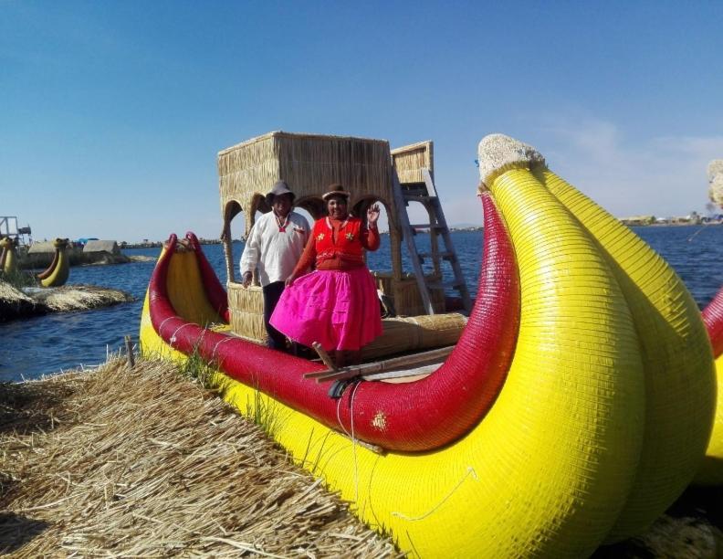 Uros Maya Lodge Πούνο Εξωτερικό φωτογραφία