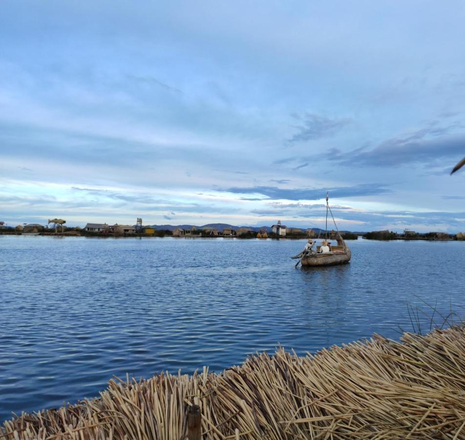 Uros Maya Lodge Πούνο Εξωτερικό φωτογραφία
